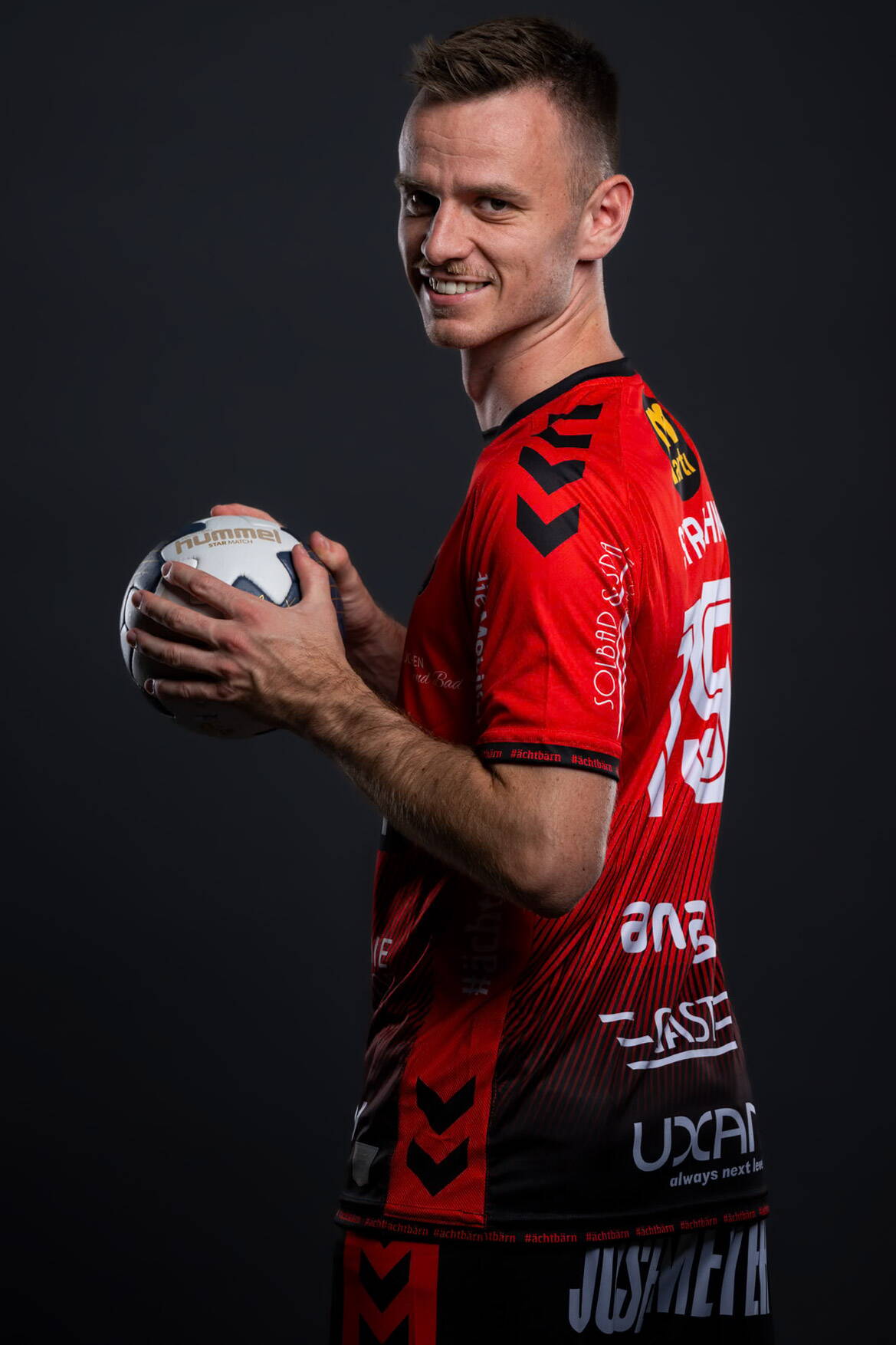 web_060_20250815_bsv-bern_qhl-nlb_team-25-26_davidschweizer.jpg