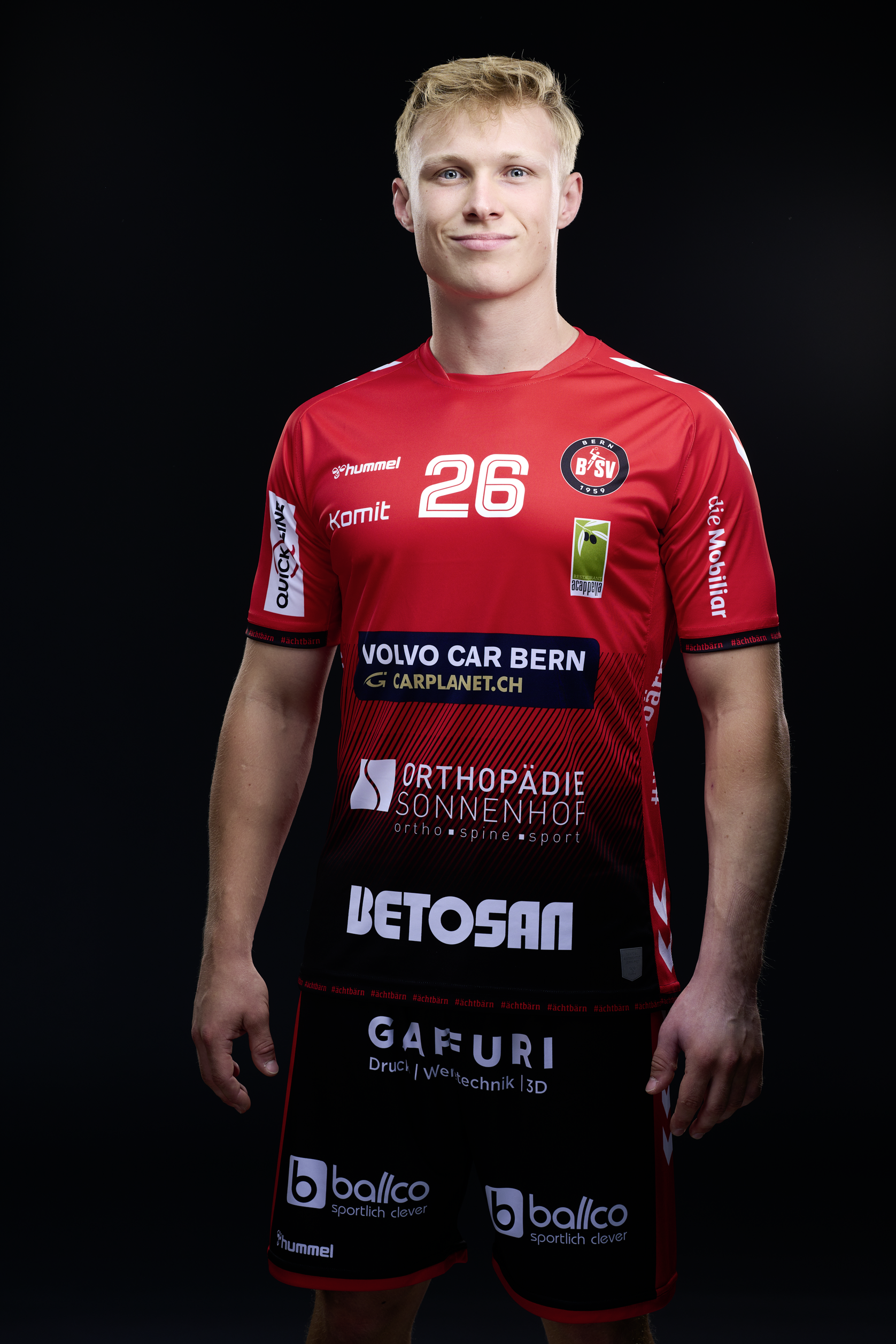 26_jan_allemann_lachend.tif