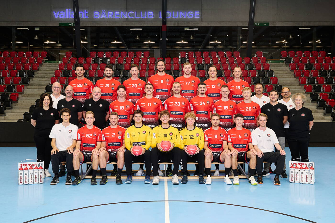 teamfoto.jpg teamfoto.jpg