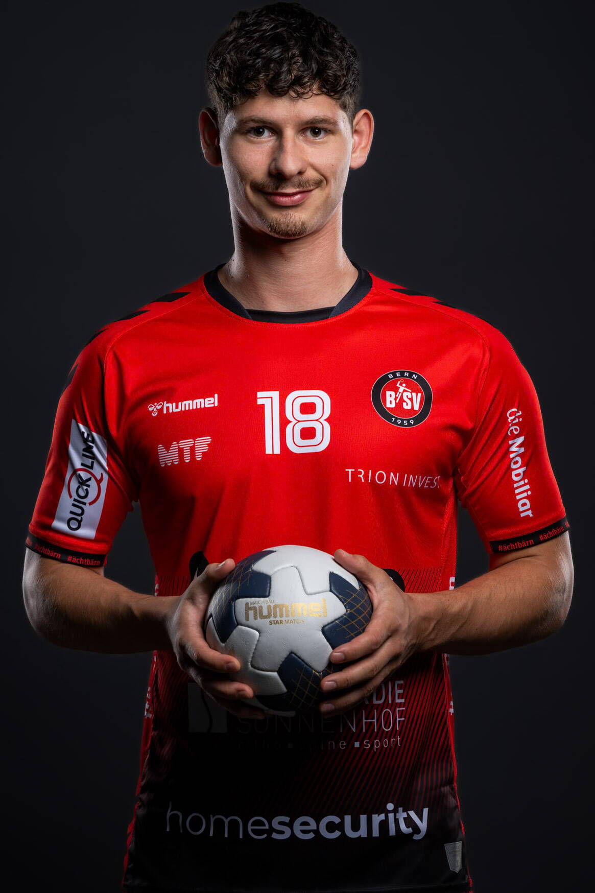 web_013_20250815_bsv-bern_qhl-nlb_team-25-26_davidschweizer.jpg